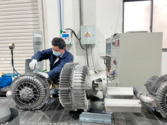  <span style="font-weight:800;">Assembly Shop</span> 